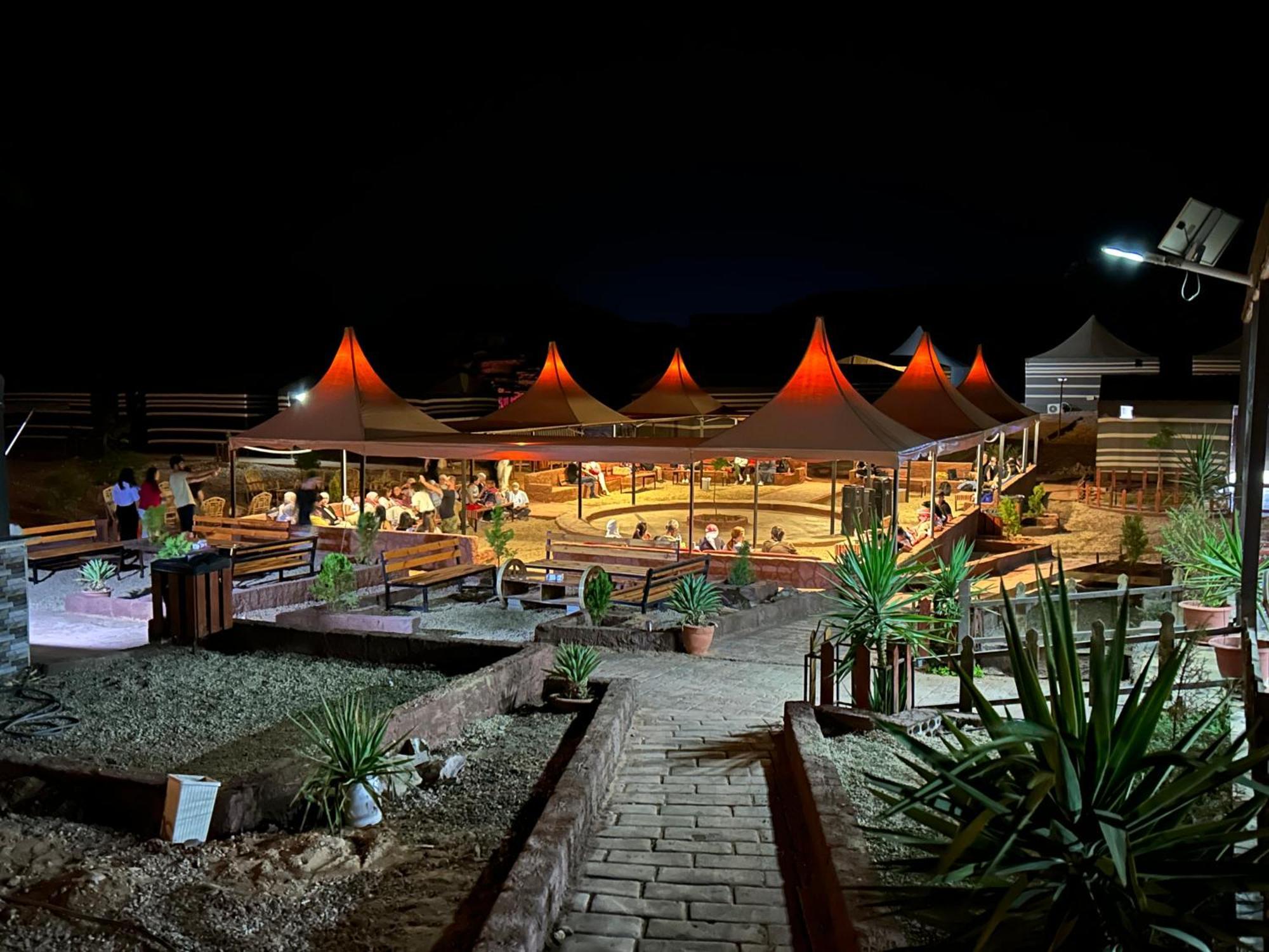 וואדי רם Desert Island Camp מראה חיצוני תמונה